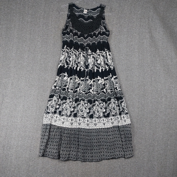 Bila Dresses & Skirts - BILA WOMENS BLACK WHITE DRAWSTRING CROCHET NECKLINE MAXI DRESS SIZE LARGE